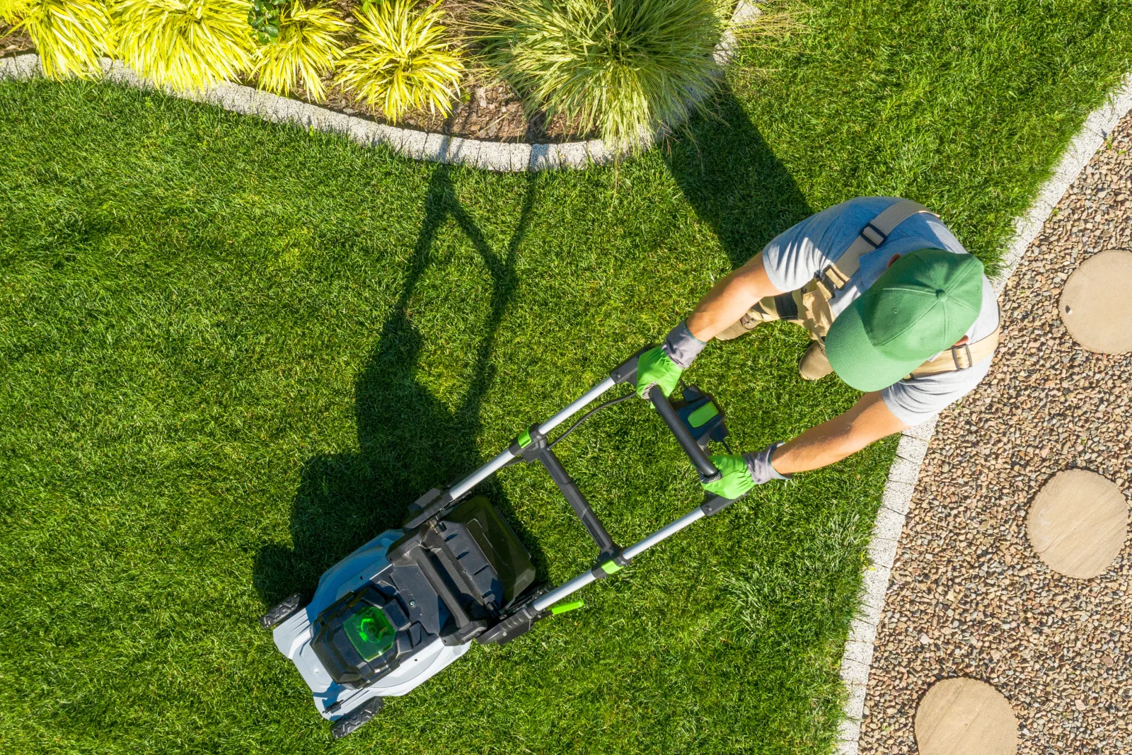 Vista Green crew maintaining a landscaped Charlotte property